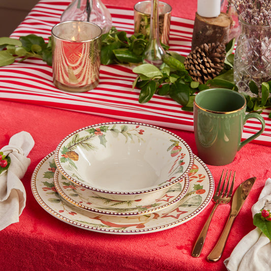 Vajilla Navidad SWEET CHRISTMAS con bordes dorados - 16 Piezas | Caballitos de Madera y Diseño Tradicional