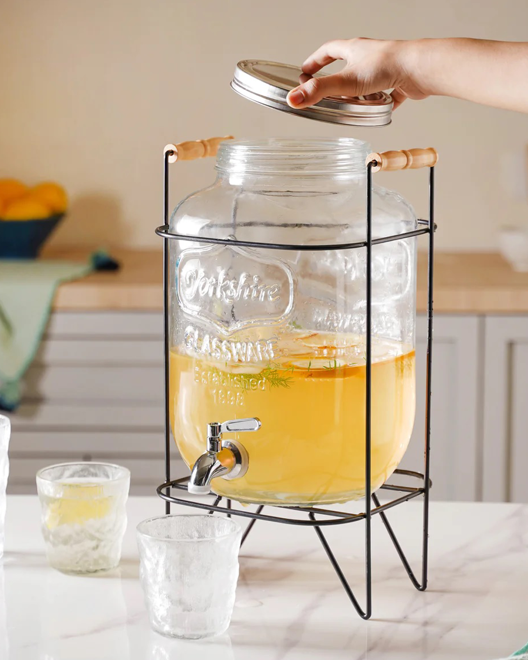 𝗖𝗘𝗦𝗧𝗜𝗡𝗢 𝟲 𝗟𝘁𝘀 - Dispensador de vidrio. Soporte de metal. Caño plastimetal.