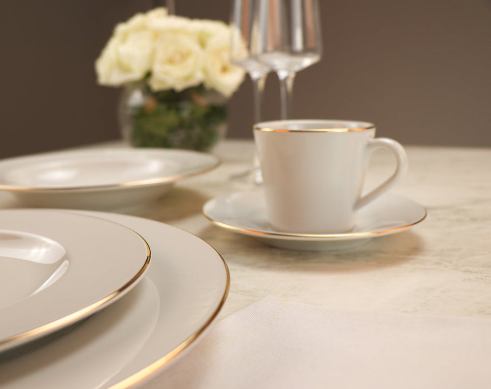 Set de té de porcelana Tramontina línea recta con filo dorado, 
6 tazas y 6 platillos - QOSMOPERU