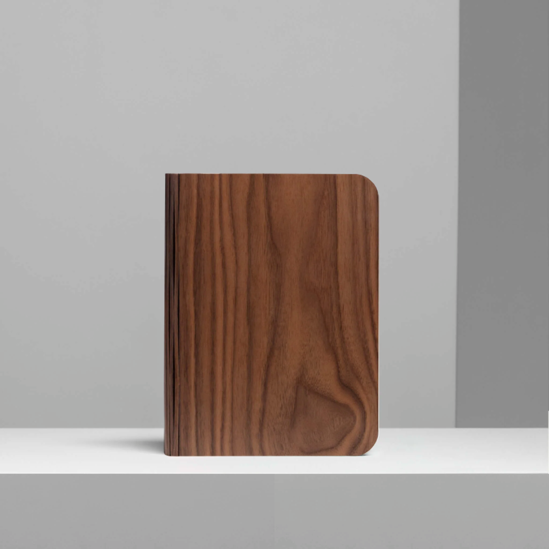 LAMPARA EN FORMA LIBRO. LAMPARA LED DE DISEÑO PORTATIL Y RECARGABLE.